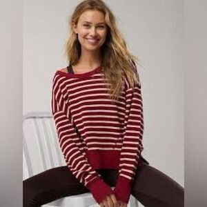 OFFLINE by Aerie Thumbs Up Waffle | Women’s Size Small | Oversized Henley